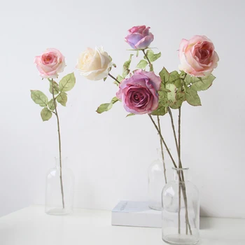 Цветя Рози, Държи Цветя, за Еднократна употреба за Многократна употреба Симулационни Украса За дома, Пластмасови 62 см Рози с Изкуствени гумени ръбове