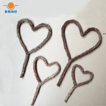обвивка от ратан във формата на сърце 3шт с ръчно опашка за украса
